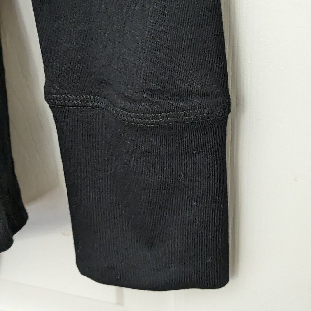 Harley-Davidson® Women's Elongated Black Long Sleeve T-Shirt SZ Small black - Picture 4 of 11